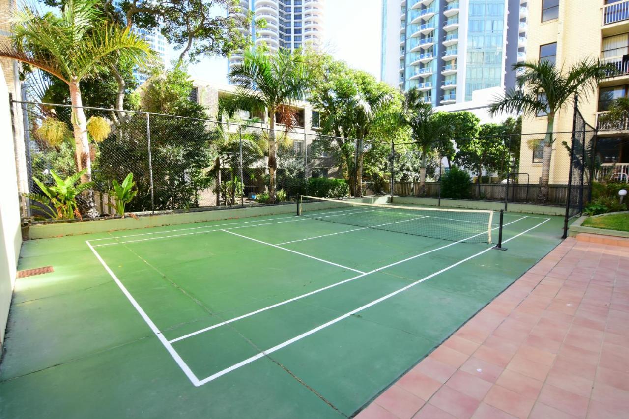 Surfers Holiday Apartments ゴールドコースト エクステリア 写真