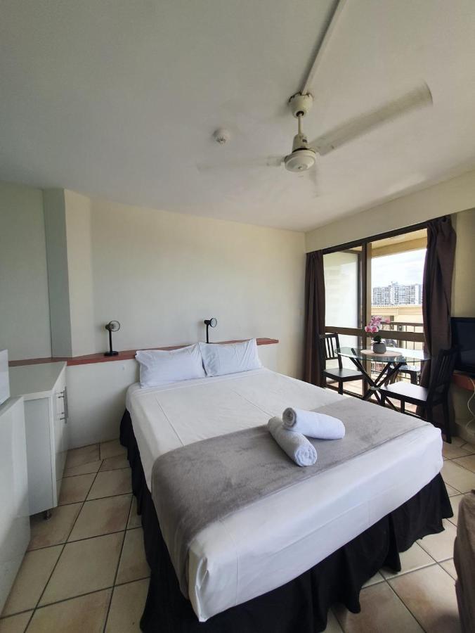 Surfers Holiday Apartments ゴールドコースト エクステリア 写真