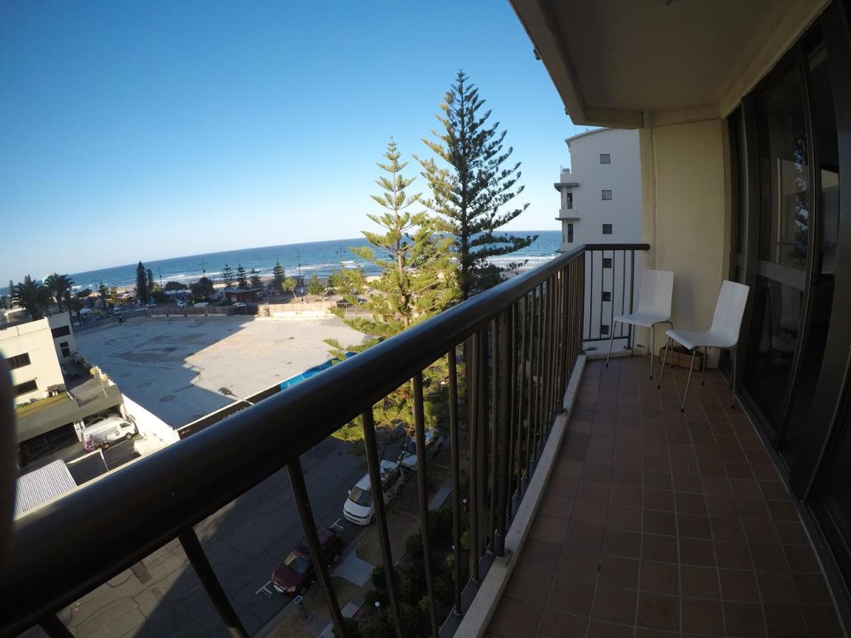 Surfers Holiday Apartments ゴールドコースト エクステリア 写真
